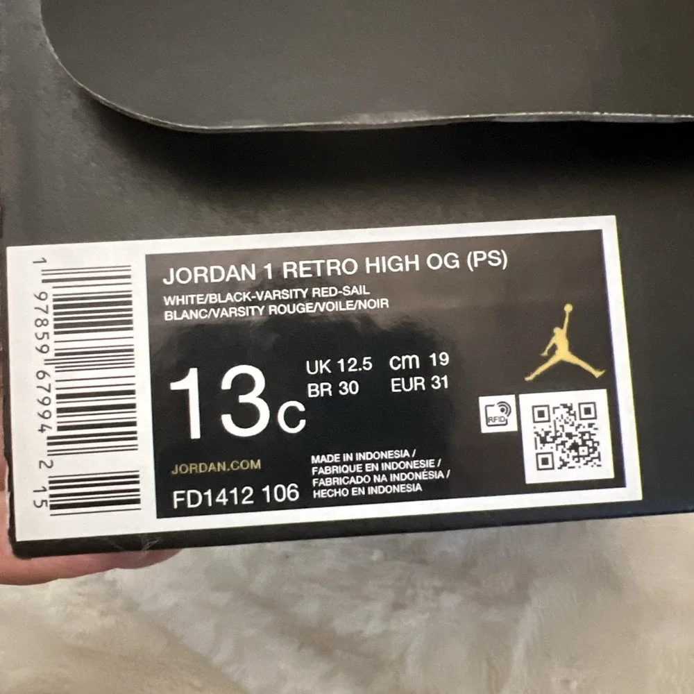 Jordan product pair